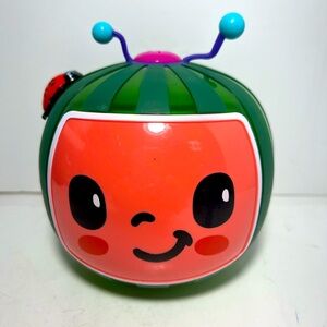 Cocomelon Spraying Bath Toy with LED Lights Battery Operated Water Activated